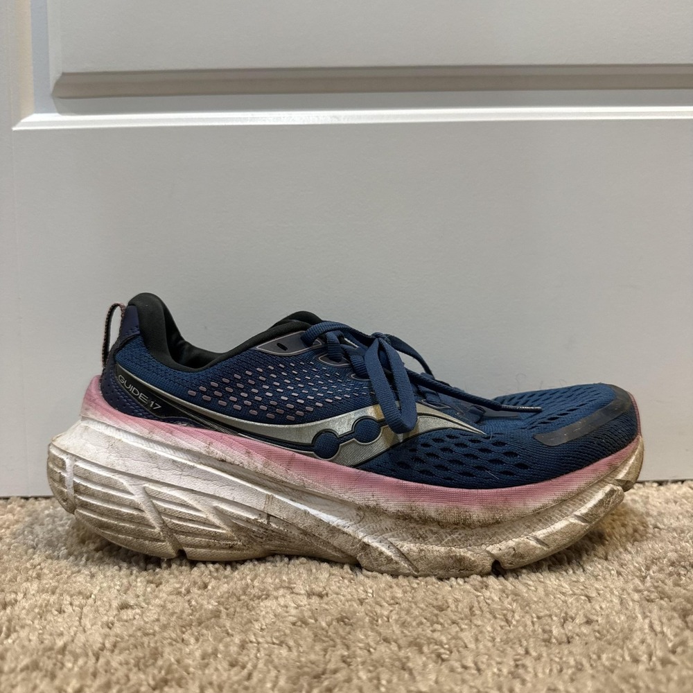 Saucony Guide 17 Running Shoes Womens Size 7.5 Blue Cushioned Stability Sneakers